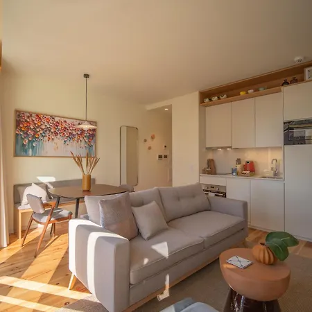 Sao Victor Residences - Private Pool For One Unit Only, Not Shared Апартаменты Порту