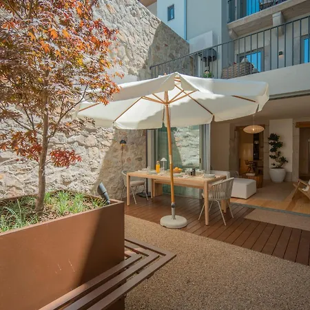 Sao Victor Residences - Private Pool For One Unit Only, Not Shared Порту