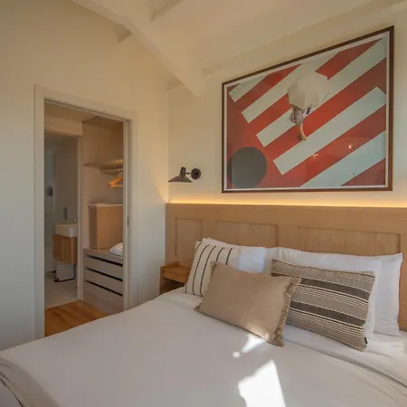 Sao Victor Residences - Private Pool For One Unit Only, Not Shared Порту