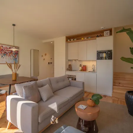 아파트 Sao Victor Residences - Private Pool For One Unit Only, Not Shared *